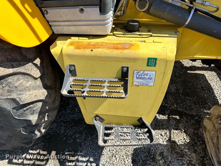 image for item OM9983 2010 New Holland  B95B backhoe