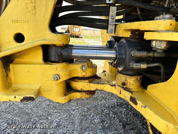 image for item OM9983 2010 New Holland  B95B backhoe