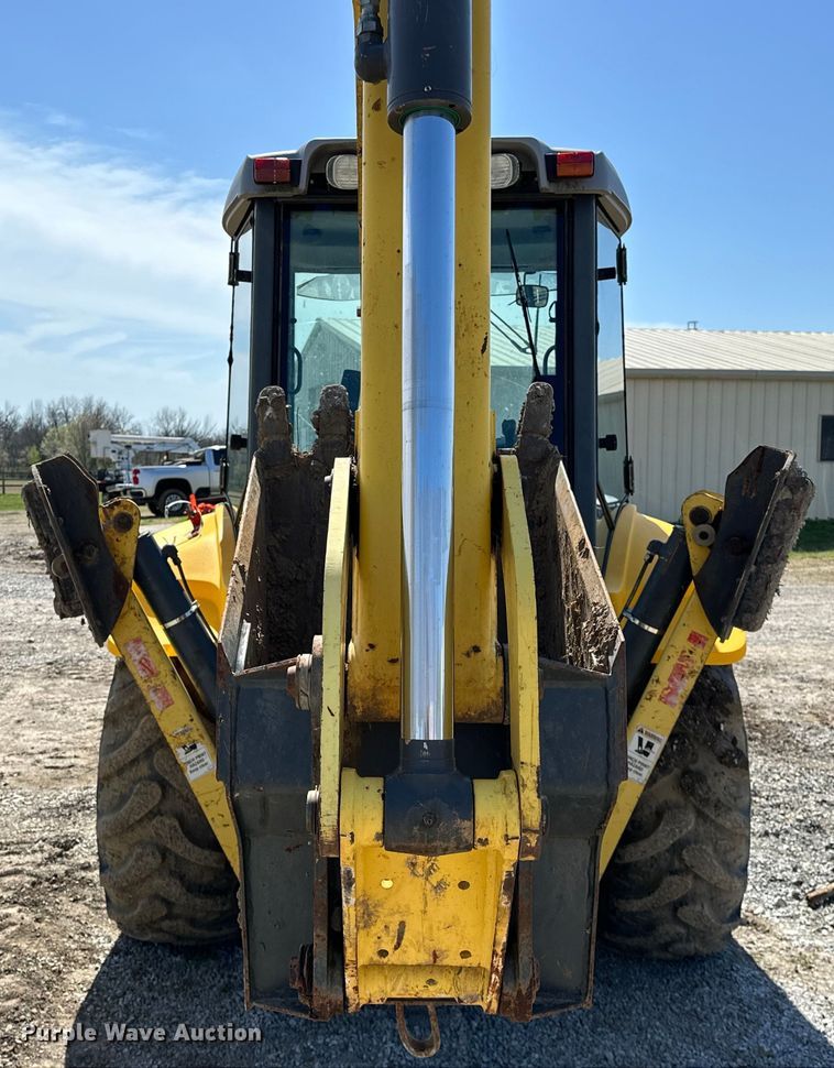 image for item OM9983 2010 New Holland  B95B backhoe