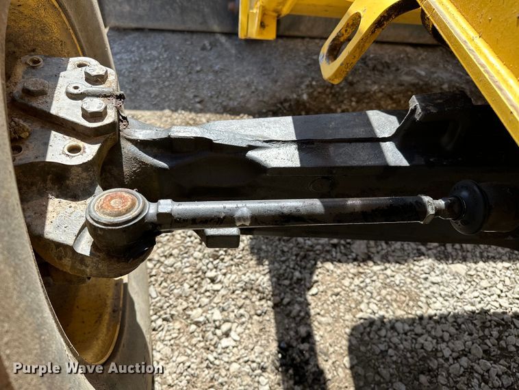 image for item OM9983 2010 New Holland  B95B backhoe