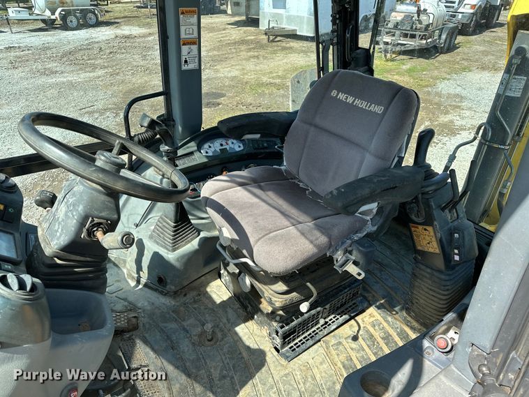 image for item OM9983 2010 New Holland  B95B backhoe