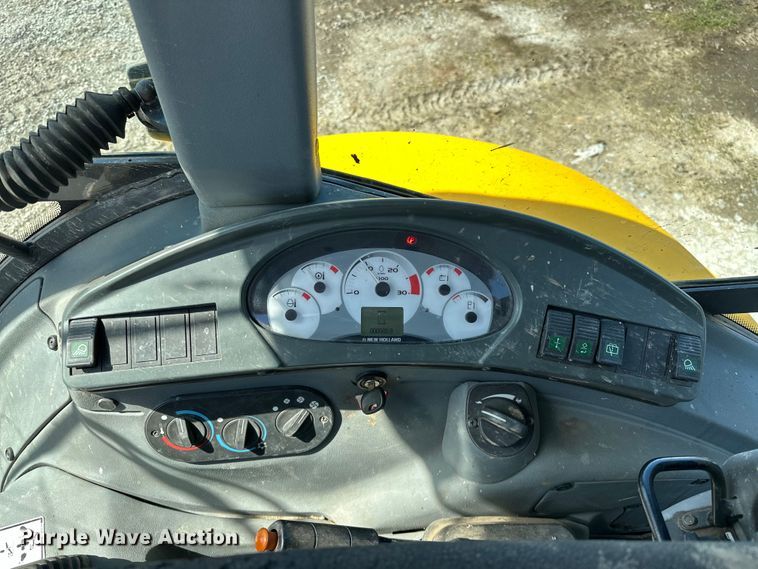 image for item OM9983 2010 New Holland  B95B backhoe