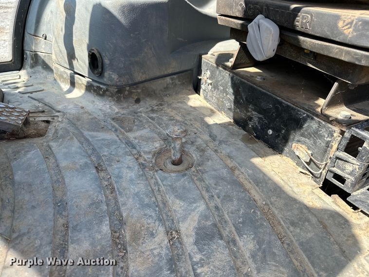 image for item OM9983 2010 New Holland  B95B backhoe