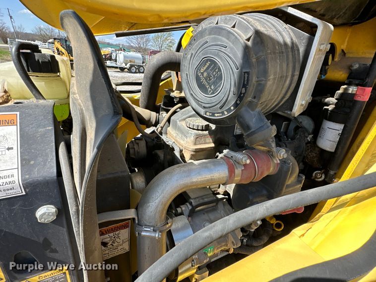 image for item OM9983 2010 New Holland  B95B backhoe