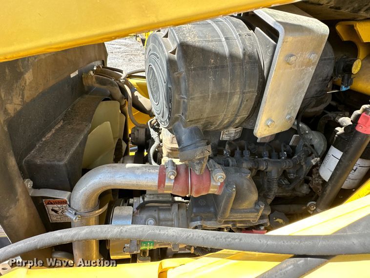 image for item OM9983 2010 New Holland  B95B backhoe