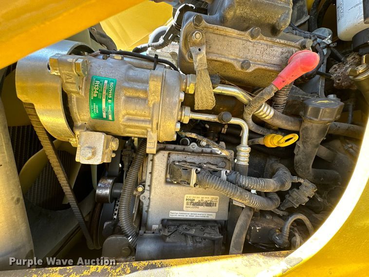 image for item OM9983 2010 New Holland  B95B backhoe