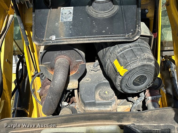 image for item OM9983 2010 New Holland  B95B backhoe