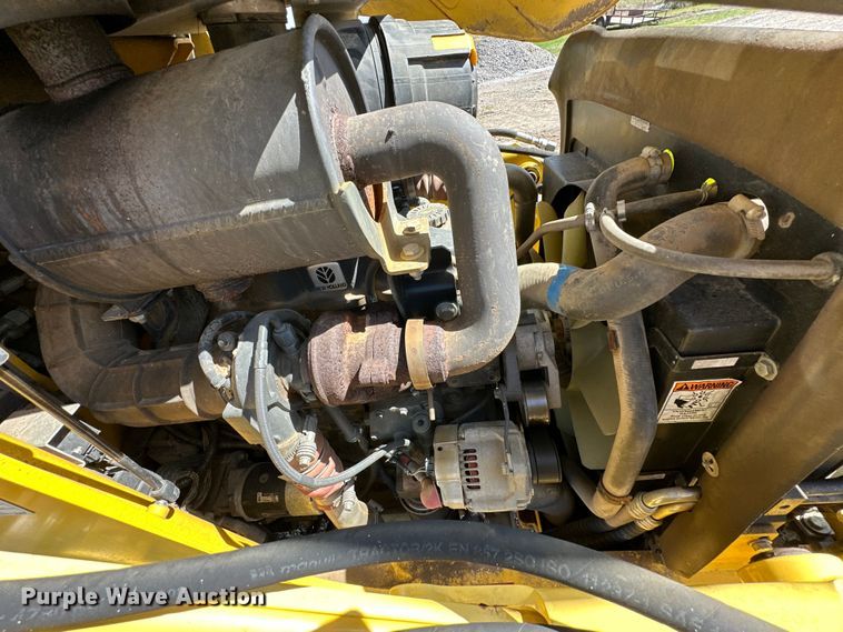 image for item OM9983 2010 New Holland  B95B backhoe