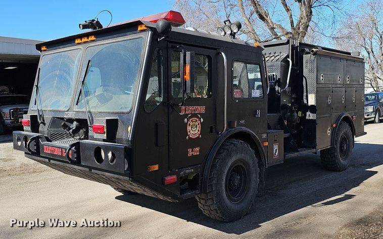 image for item DK0551 1989 Amertek M2500L fire truck