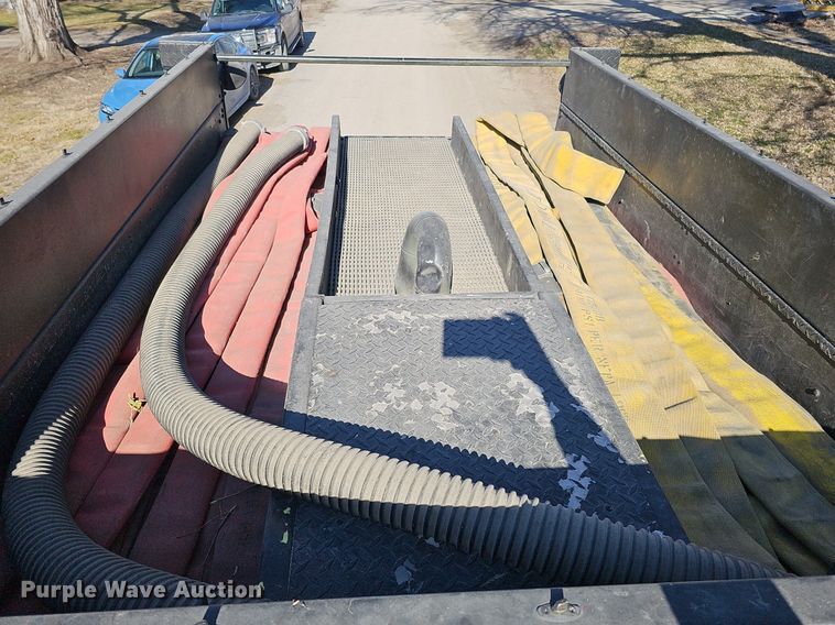 image for item DK0551 1989 Amertek M2500L fire truck