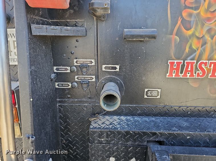 image for item DK0551 1989 Amertek M2500L fire truck