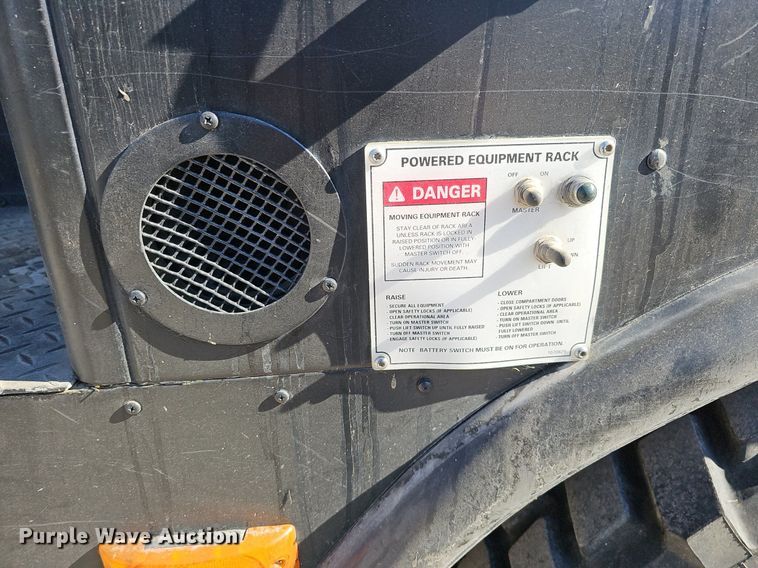 image for item DK0551 1989 Amertek M2500L fire truck