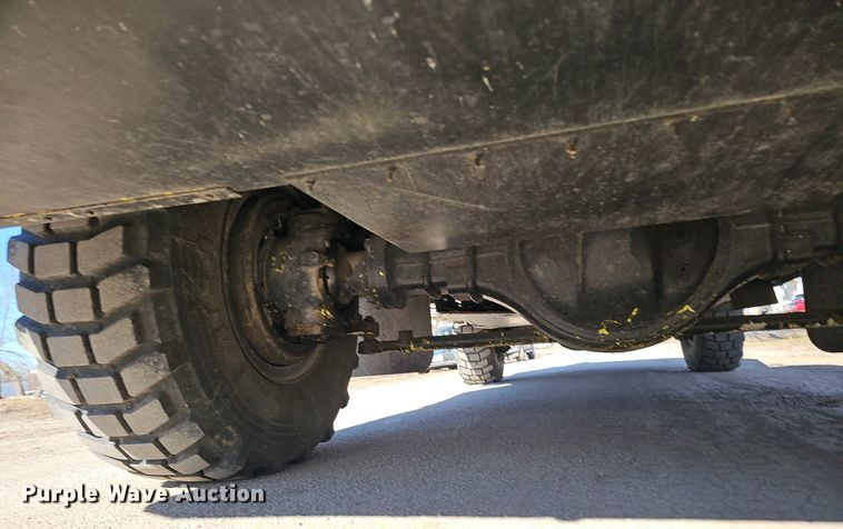 image for item DK0551 1989 Amertek M2500L fire truck