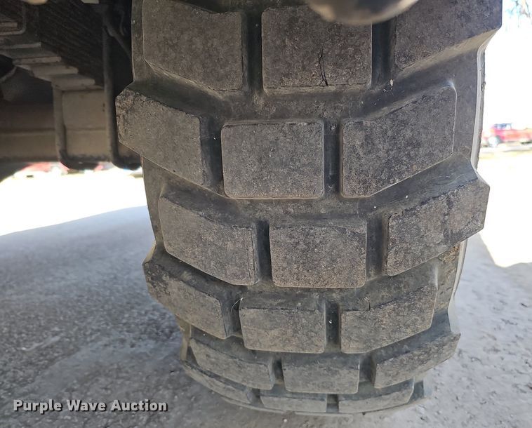 image for item DK0551 1989 Amertek M2500L fire truck