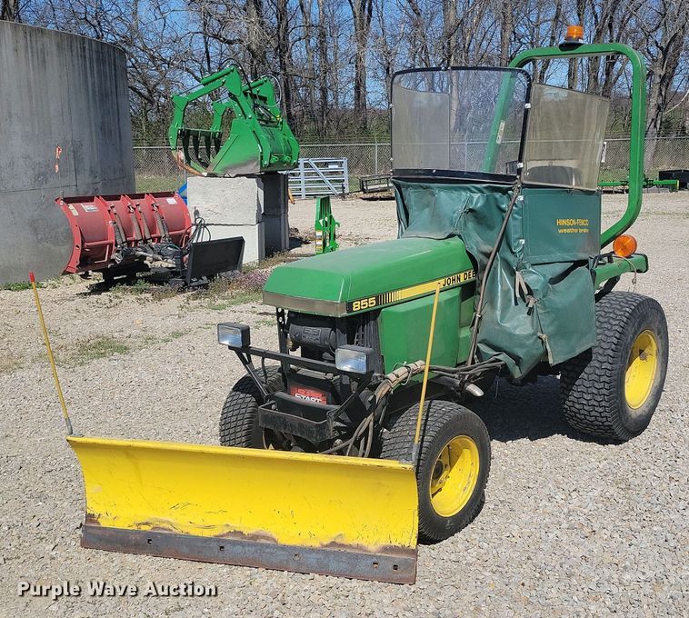 image for item DK4229 1995 John Deere 855 MFWD tractor