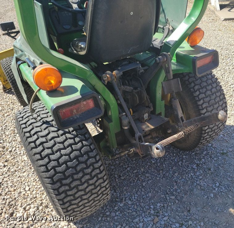 image for item DK4229 1995 John Deere 855 MFWD tractor