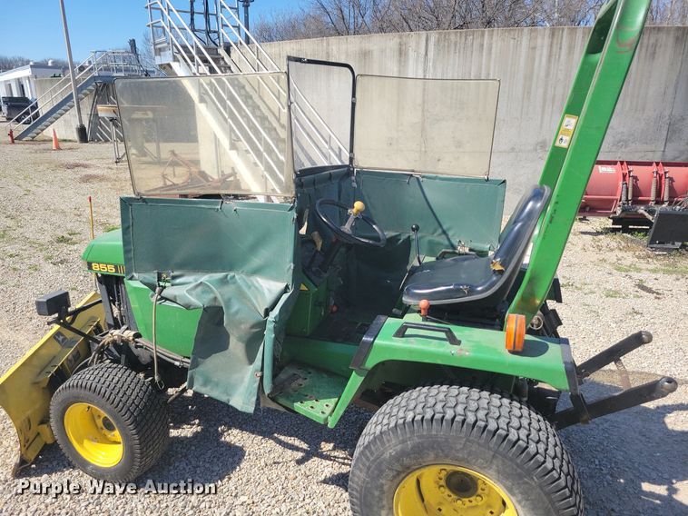 image for item DK4229 1995 John Deere 855 MFWD tractor