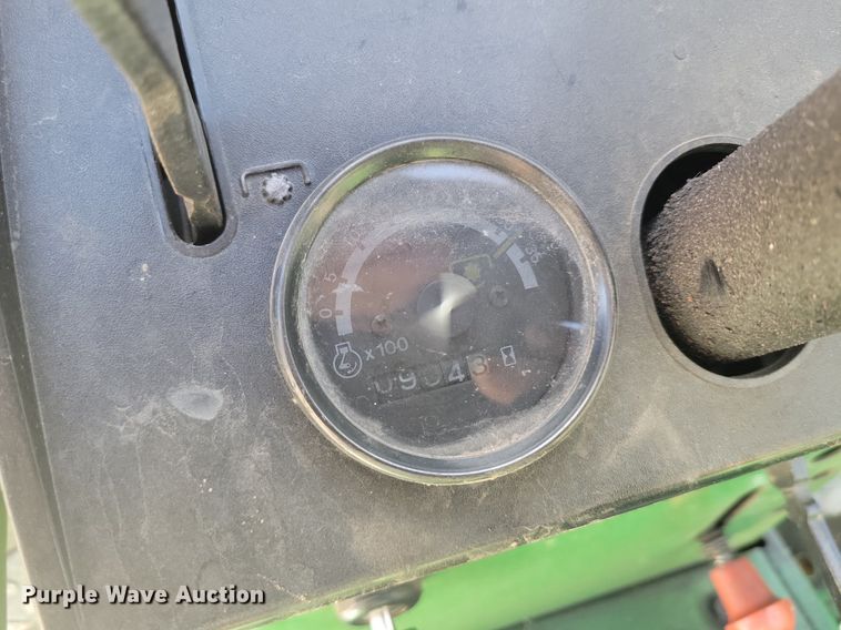 image for item DK4229 1995 John Deere 855 MFWD tractor