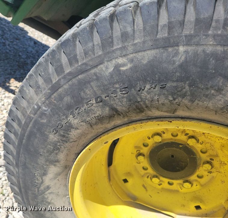 image for item DK4229 1995 John Deere 855 MFWD tractor