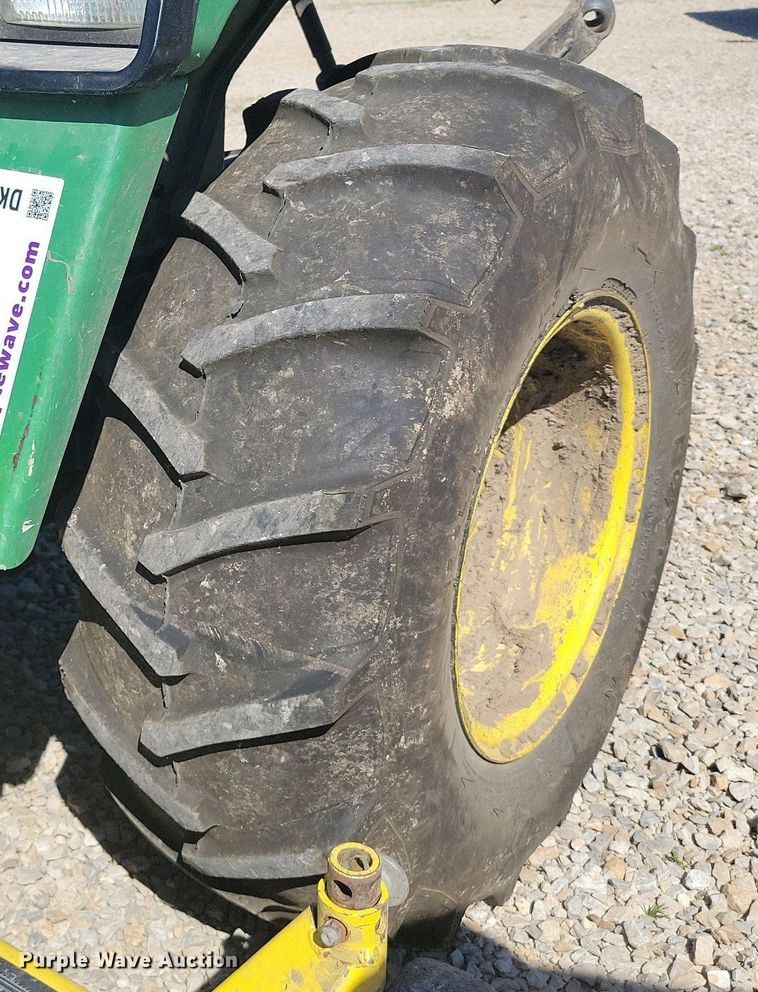 image for item DK4230 1995 John Deere 855 MFWD tractor