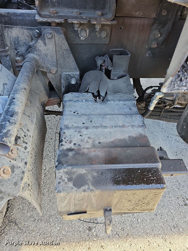 image for item DM1494 2015 Mack LE600 refuse truck