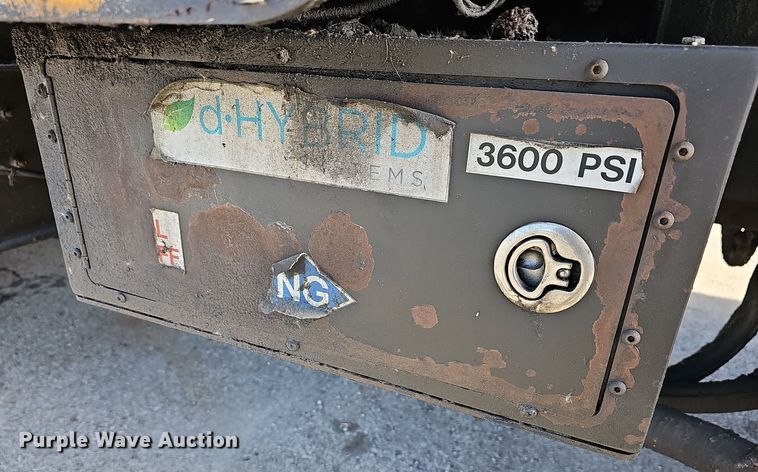 image for item DM1494 2015 Mack LE600 refuse truck