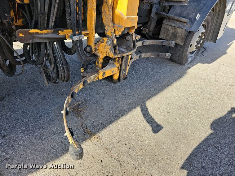 image for item DM1494 2015 Mack LE600 refuse truck