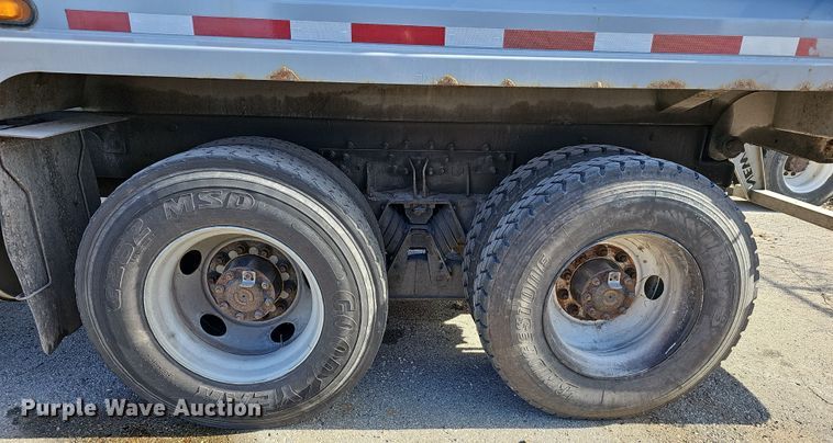 image for item DM1494 2015 Mack LE600 refuse truck