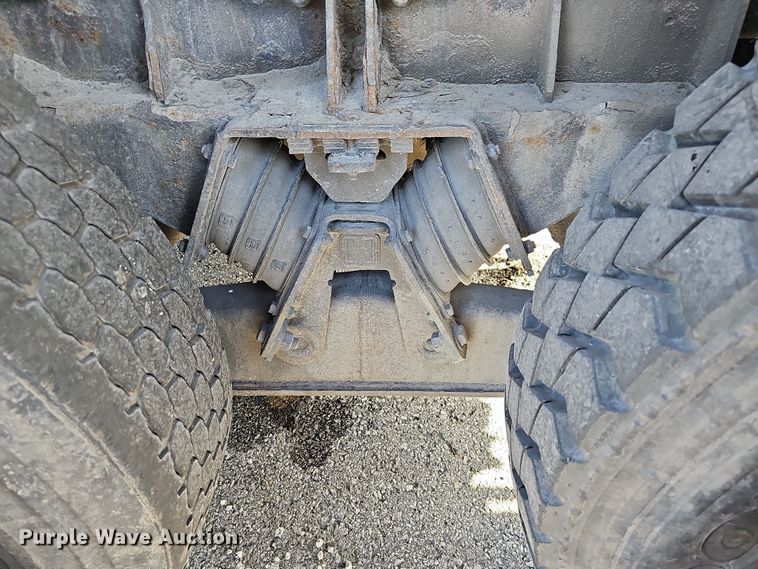 image for item DM1494 2015 Mack LE600 refuse truck