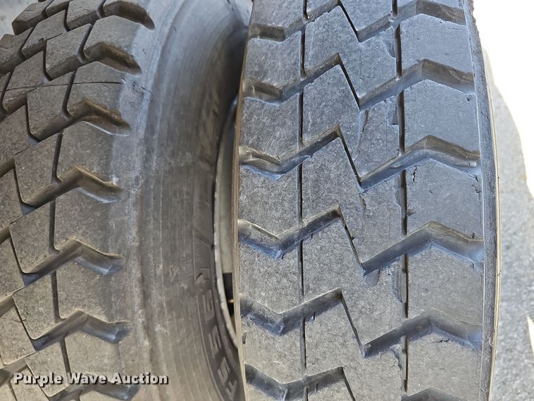 image for item DM1494 2015 Mack LE600 refuse truck