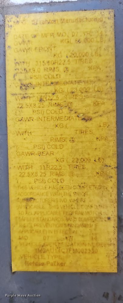 image for item DM1494 2015 Mack LE600 refuse truck