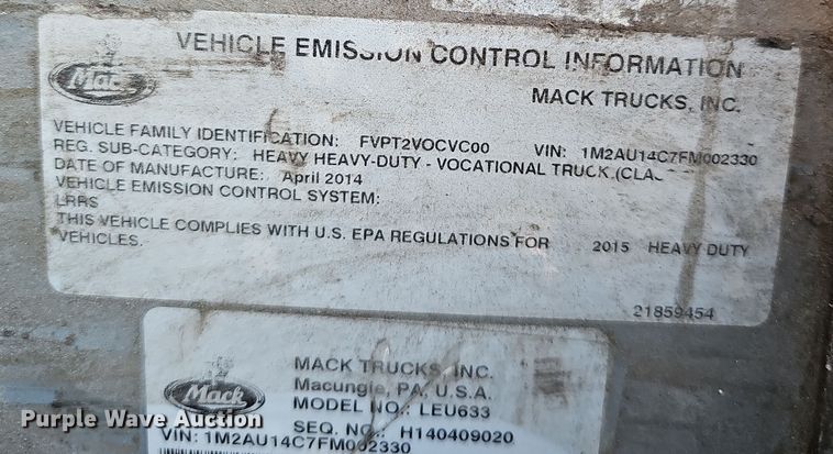 image for item DM1494 2015 Mack LE600 refuse truck