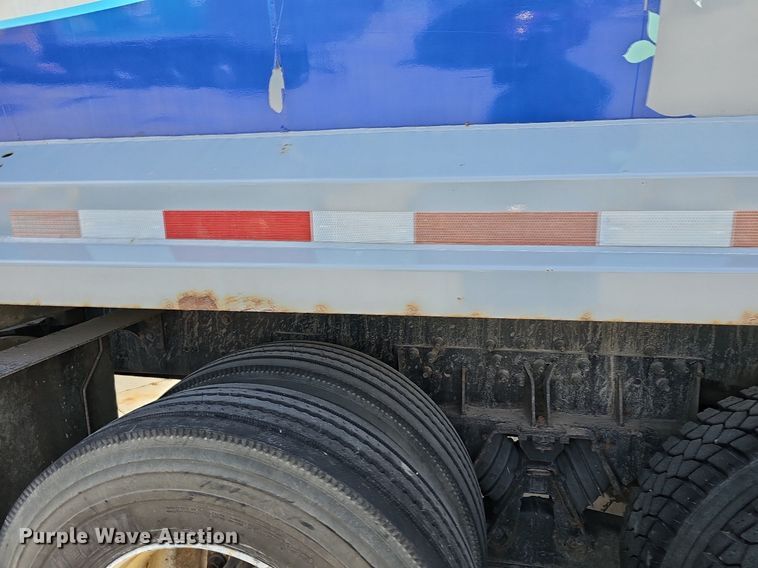 image for item DM1559 2015 Mack LEU633 refuse truck