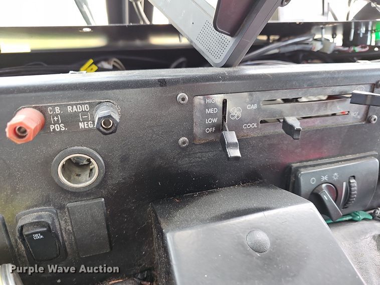 image for item DM1559 2015 Mack LEU633 refuse truck