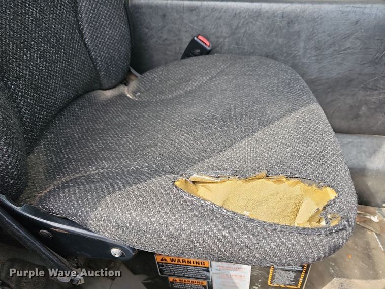 image for item DM1559 2015 Mack LEU633 refuse truck