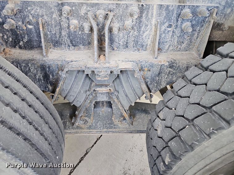 image for item DM1559 2015 Mack LEU633 refuse truck