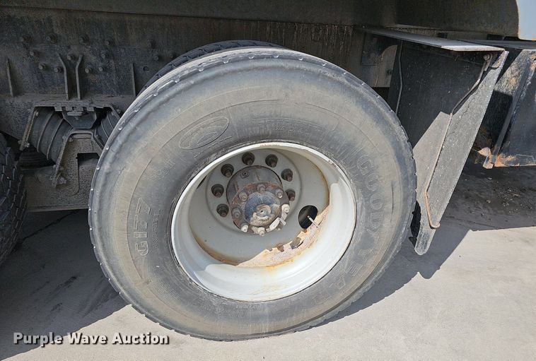 image for item DM1559 2015 Mack LEU633 refuse truck