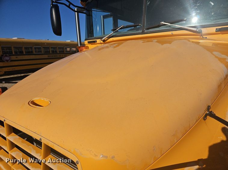 image for item DM1570 2005 Bluebird  Vision school bus