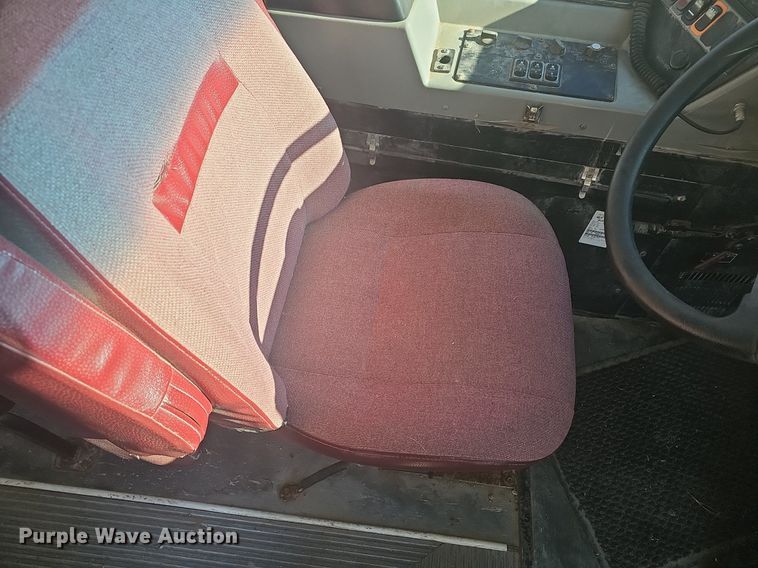 image for item DM1570 2005 Bluebird  Vision school bus