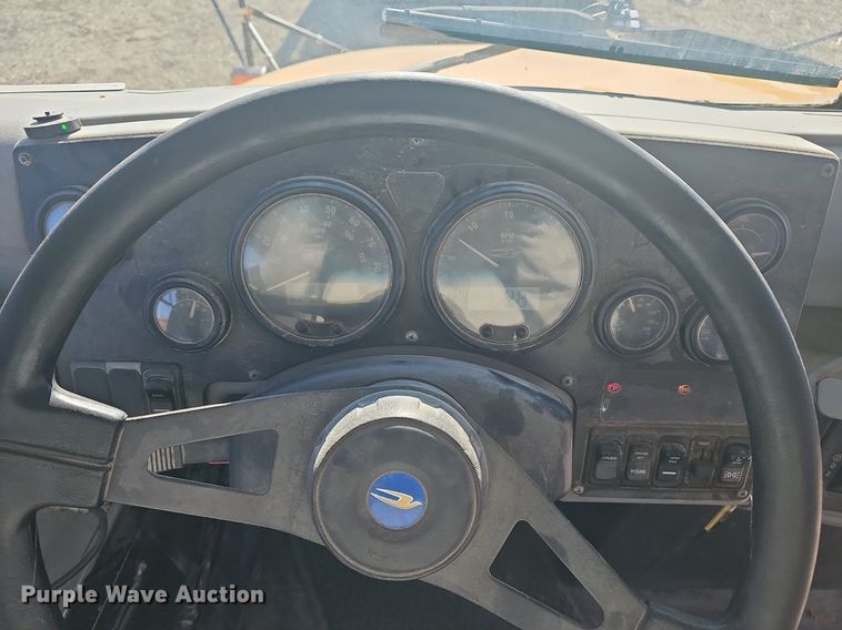 image for item DM1570 2005 Bluebird  Vision school bus