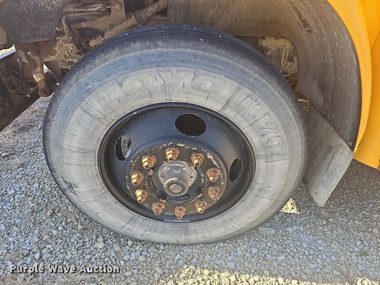 image for item DM1570 2005 Bluebird  Vision school bus