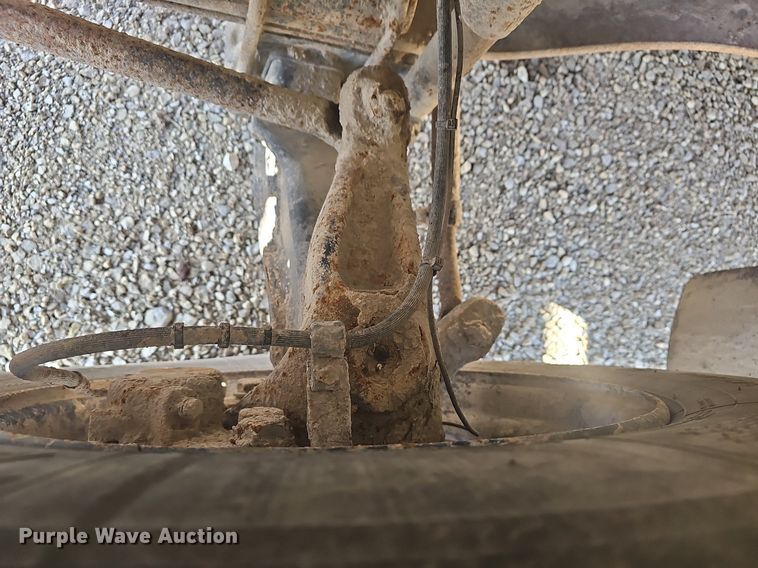 image for item DM1570 2005 Bluebird  Vision school bus