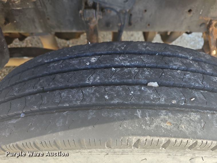 image for item DM1570 2005 Bluebird  Vision school bus