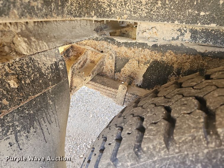 image for item DM1570 2005 Bluebird  Vision school bus