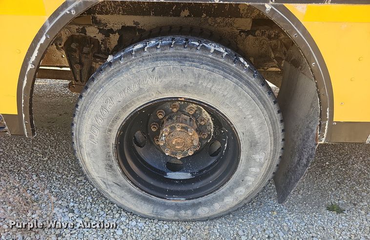 image for item DM1570 2005 Bluebird  Vision school bus