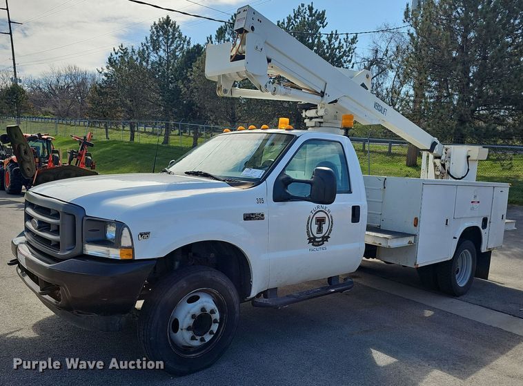 image for item DM1580 2003 Ford F450 Super Duty XL  bucket truck