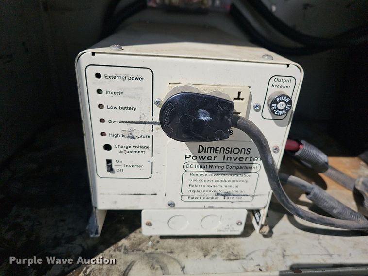 image for item DM1580 2003 Ford F450 Super Duty XL  bucket truck