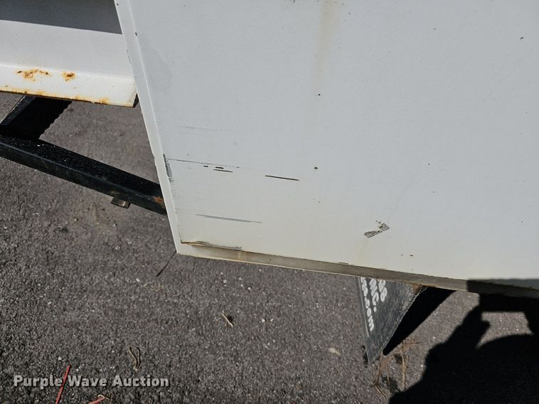 image for item DM1580 2003 Ford F450 Super Duty XL  bucket truck