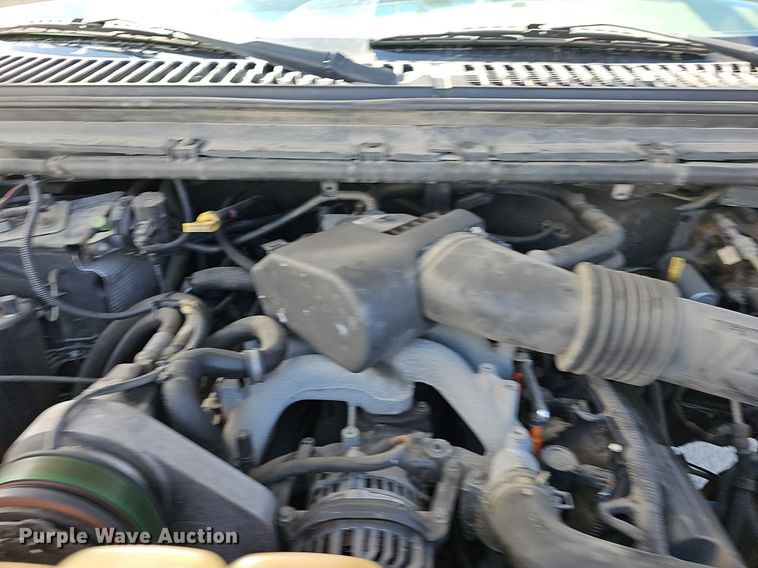 image for item DM1580 2003 Ford F450 Super Duty XL  bucket truck