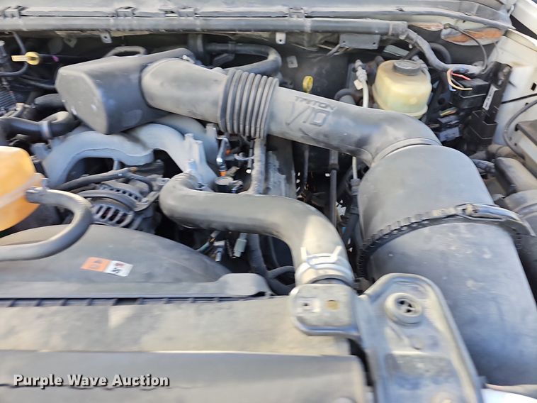 image for item DM1580 2003 Ford F450 Super Duty XL  bucket truck